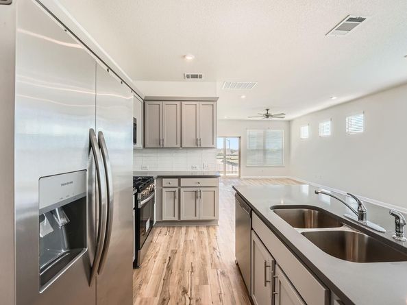 20604A Haygrazer WAY, Pflugerville TX 78660