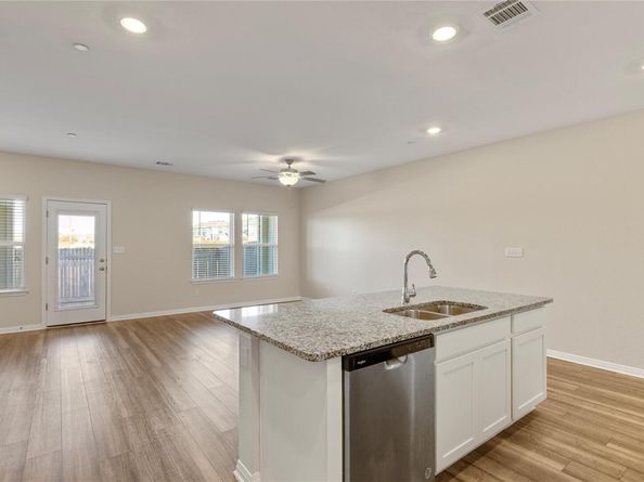 1850 Settlers Glen DR 2303, Round Rock TX 78665