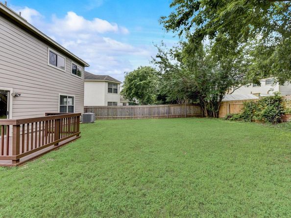 5111 N Hearsey DR, Austin TX 78744