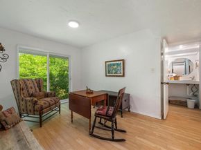 20 N Peak RD, West Lake Hills TX 78746