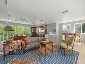 20 N Peak RD, West Lake Hills TX 78746