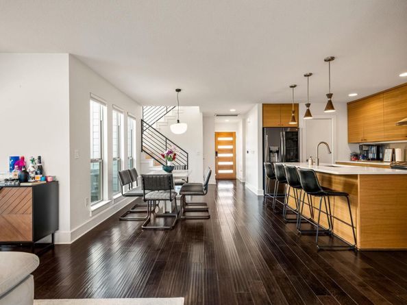 1124 Linden ST B, Austin TX 78702