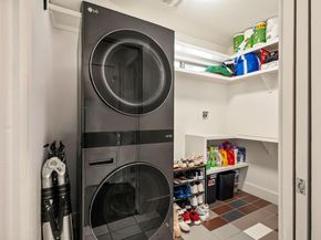 1124 Linden ST B, Austin TX 78702