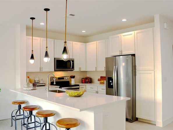 301, 302 & 304 Tesla CIR, Austin TX 78681