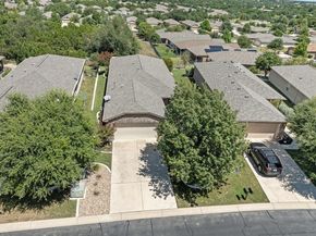 204 Kickapoo Creek LN, Georgetown TX 78633