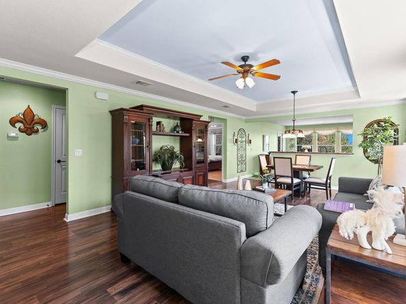 204 Kickapoo Creek LN, Georgetown TX 78633