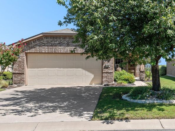 204 Kickapoo Creek LN, Georgetown TX 78633