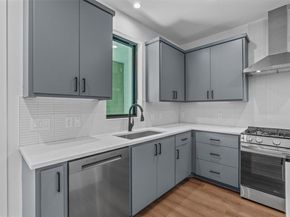 1402 Beckett ST 1B, Austin TX 78757