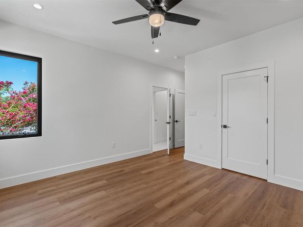 1402 Beckett ST 1B, Austin TX 78757