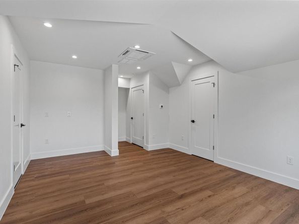 1402 Beckett ST 1B, Austin TX 78757