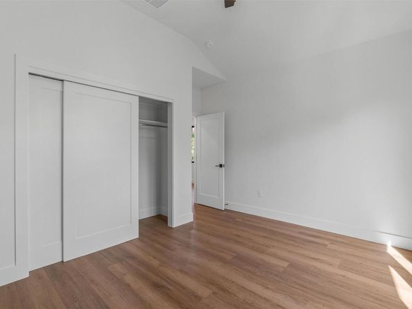 1402 Beckett ST 1B, Austin TX 78757