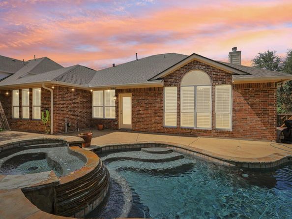 10525 Roy Butler DR, Austin TX 78717