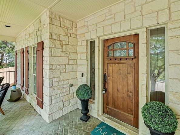10106 Dianella LN, Austin TX 78759