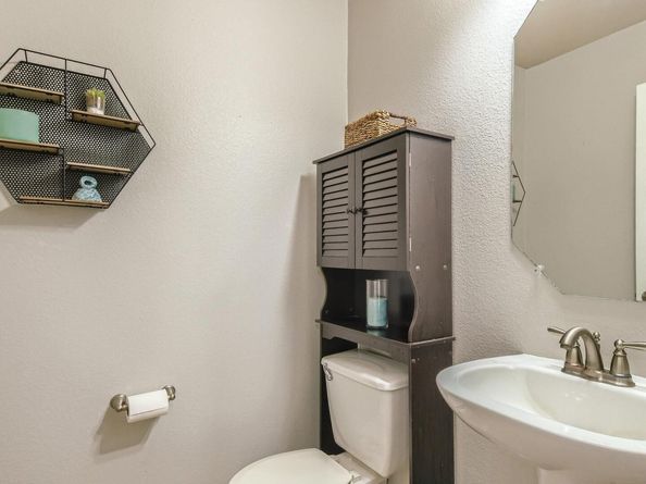 2405 Christoff LOOP, Austin TX 78748