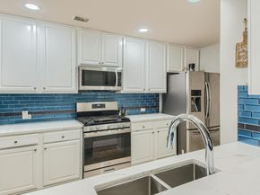 2405 Christoff LOOP, Austin TX 78748