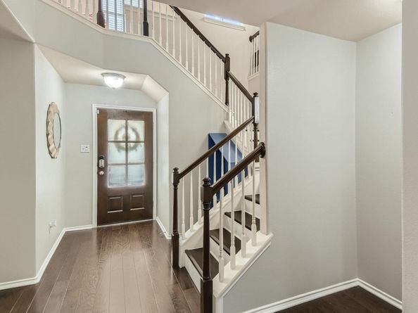 2405 Christoff LOOP, Austin TX 78748