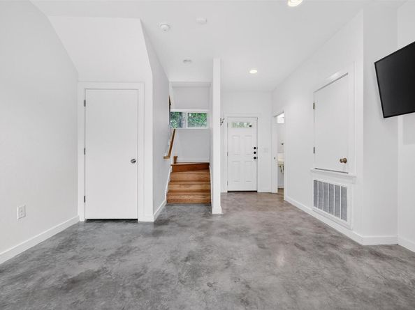 Undisclosed Address #1828236, Austin TX 78702