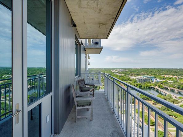 222 West Ave 2710, Austin TX 78701