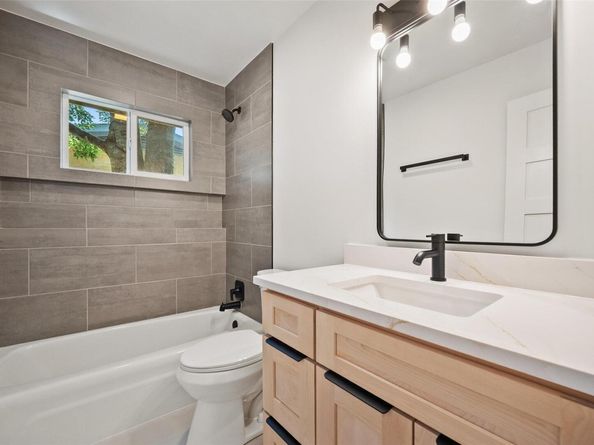 9634 Newfoundland CIR, Austin TX 78758