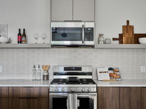 412 Hackberry LN 1, Austin TX 78753