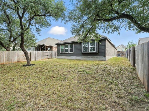305 Old Trinity WAY, Georgetown TX 78628