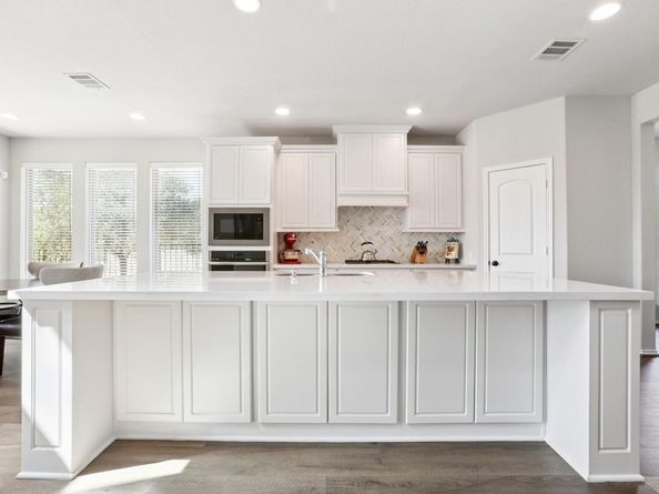 1020 Birchbrooke DR, Leander TX 78641