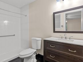 1706 Whitney WAY, Austin TX 78741