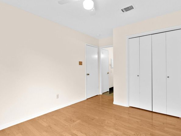1706 Whitney WAY, Austin TX 78741
