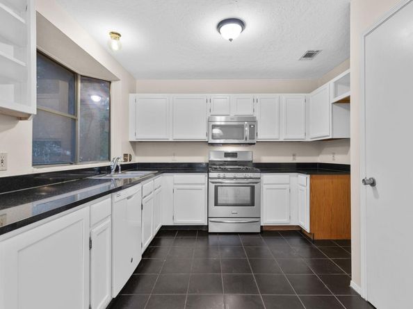 1706 Whitney WAY, Austin TX 78741