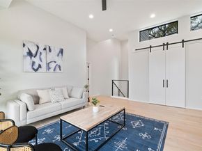 2212 Trailside DR, Austin TX 78704