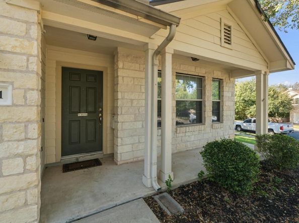 1901 Idlewilde Run DR, Austin TX 78744