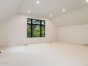 10 Tomahawk Lane, Greenwich CT 06830