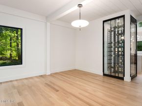 10 Tomahawk Lane, Greenwich CT 06830