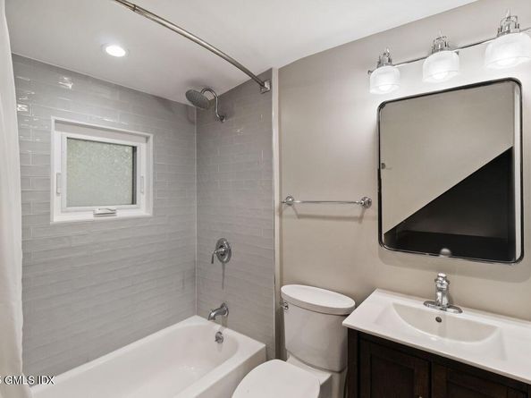 207 Sheephill Road, Riverside CT 06878