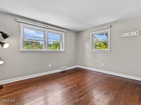 207 Sheephill Road, Riverside CT 06878