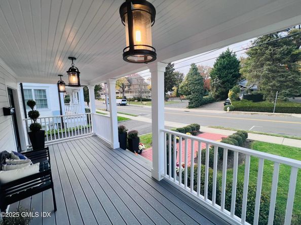 98 Lewis Street, Greenwich CT 06830