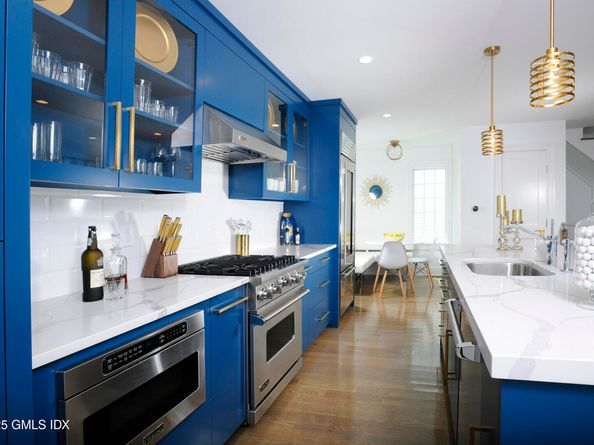 98 Lewis Street, Greenwich CT 06830