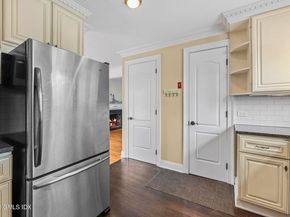 125 Oaklawn Avenue, Stamford CT 06905