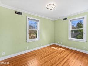 125 Oaklawn Avenue, Stamford CT 06905