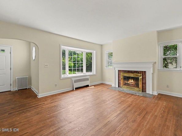 4 Hassake Road, Old Greenwich CT 06870