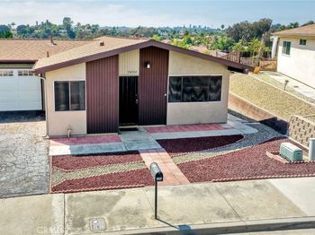 3494 Santa Maria Street