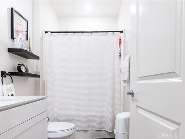 3590 E Peckham Paseo 2, Ontario CA 91761