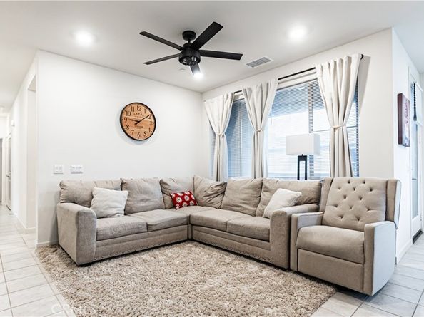 3590 E Peckham Paseo 2, Ontario CA 91761