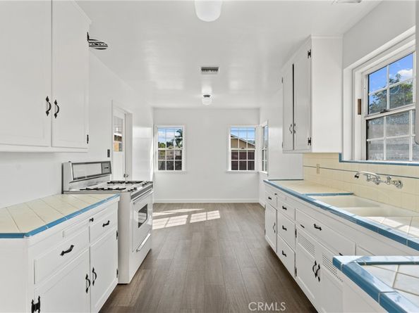10943 Loch Lomond Drive, Whittier CA 90606