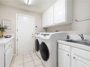 2398 Meadow Glen, La Verne CA 91750