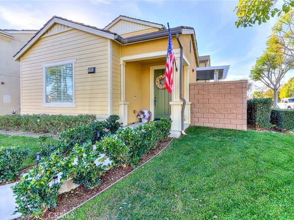 3074 S Cambridge, Ontario CA 91761