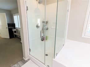 3074 S Cambridge, Ontario CA 91761