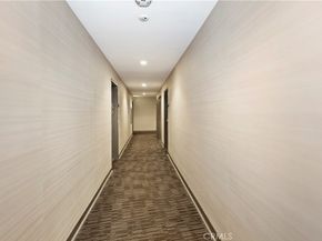 7250 Franklin Avenue 506, Los Angeles CA 90046