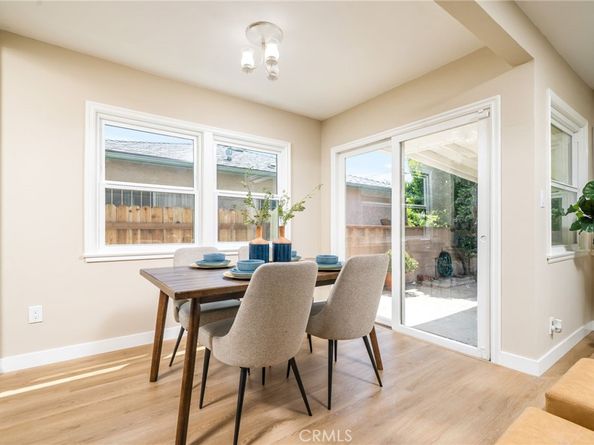 7057 Babcock, North Hollywood CA 91605