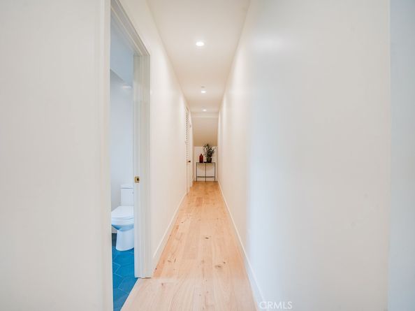 11911 Hartsook, Valley Village CA 91607